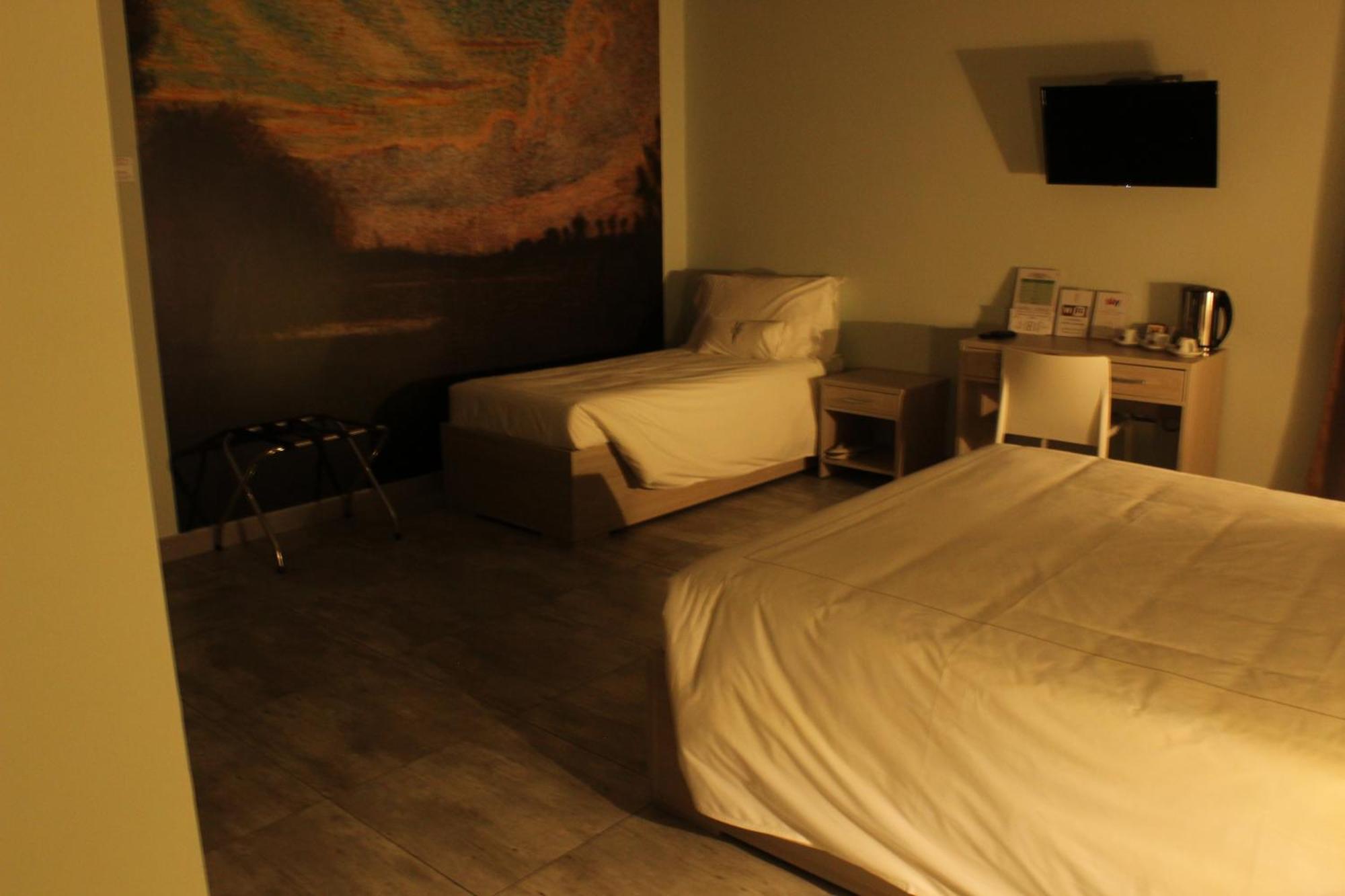 Volpedo Hostel Exteriör bild