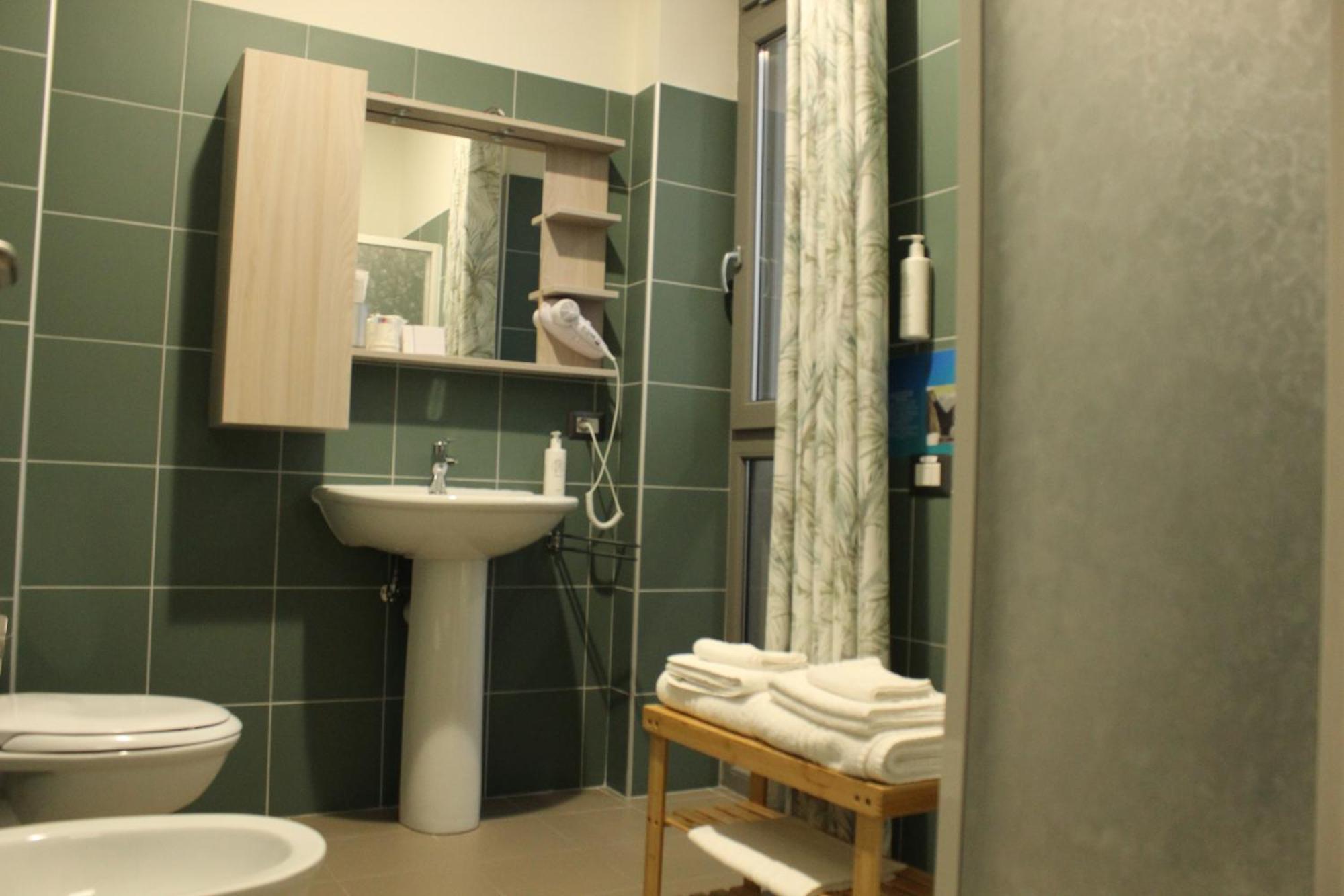 Volpedo Hostel Exteriör bild