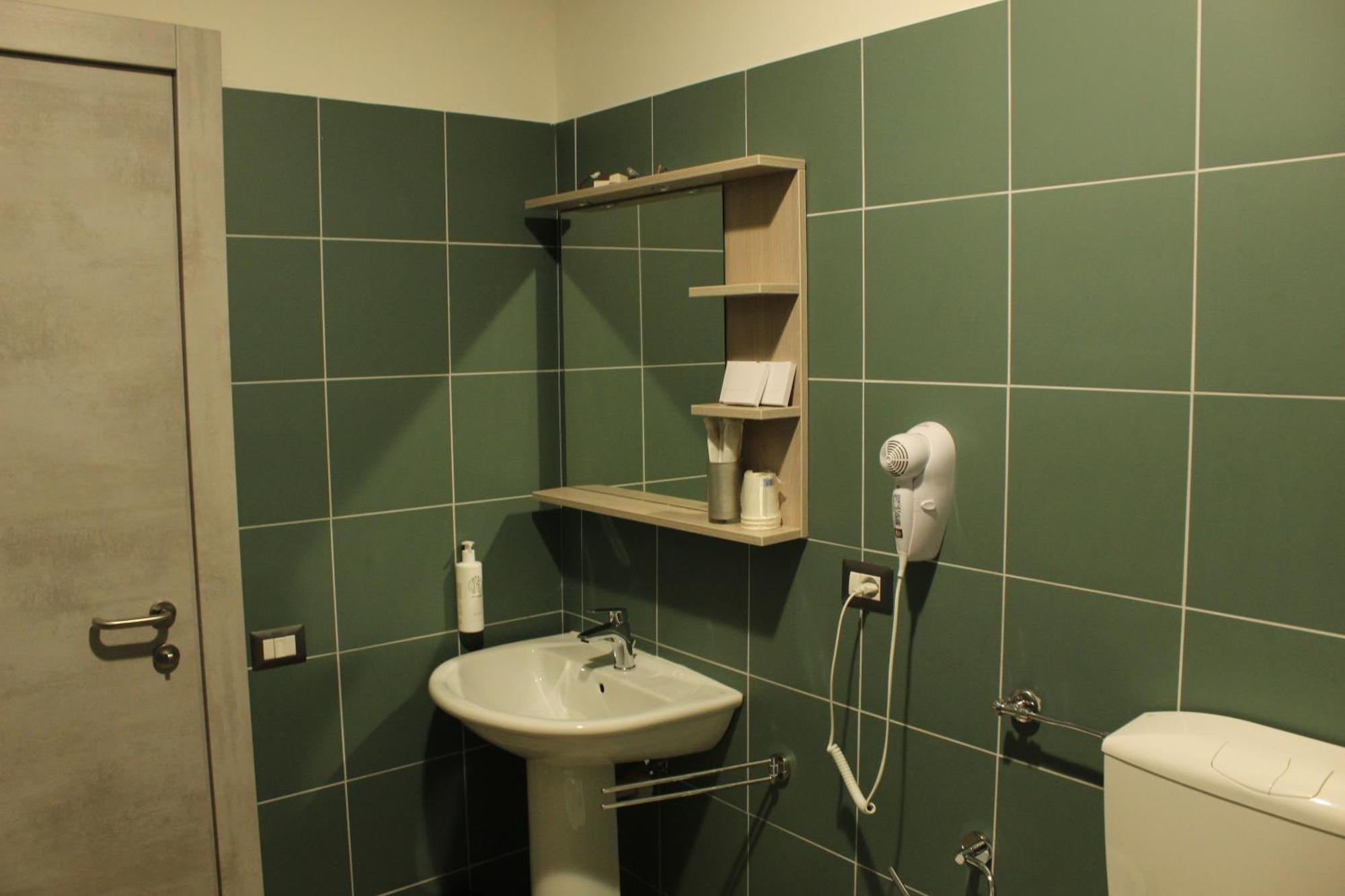 Volpedo Hostel Exteriör bild